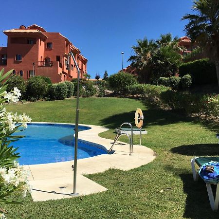 Luxury 2-Bedrooms & Bathrooms Estepona Apartment ภายนอก รูปภาพ