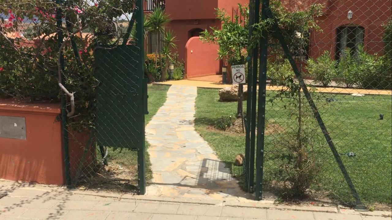 Luxury 2-Bedrooms & Bathrooms Estepona Apartment ภายนอก รูปภาพ